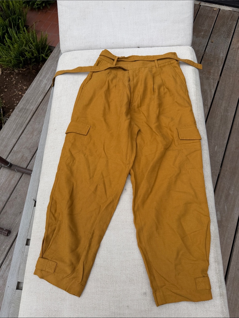 Women's Cargo Tapered Pants - Mustard
